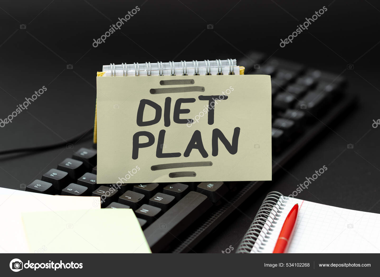 Legenda do texto apresentando Plano de Dieta. Palavra Escrito em proposta  detalhada para fazer ou alcançar